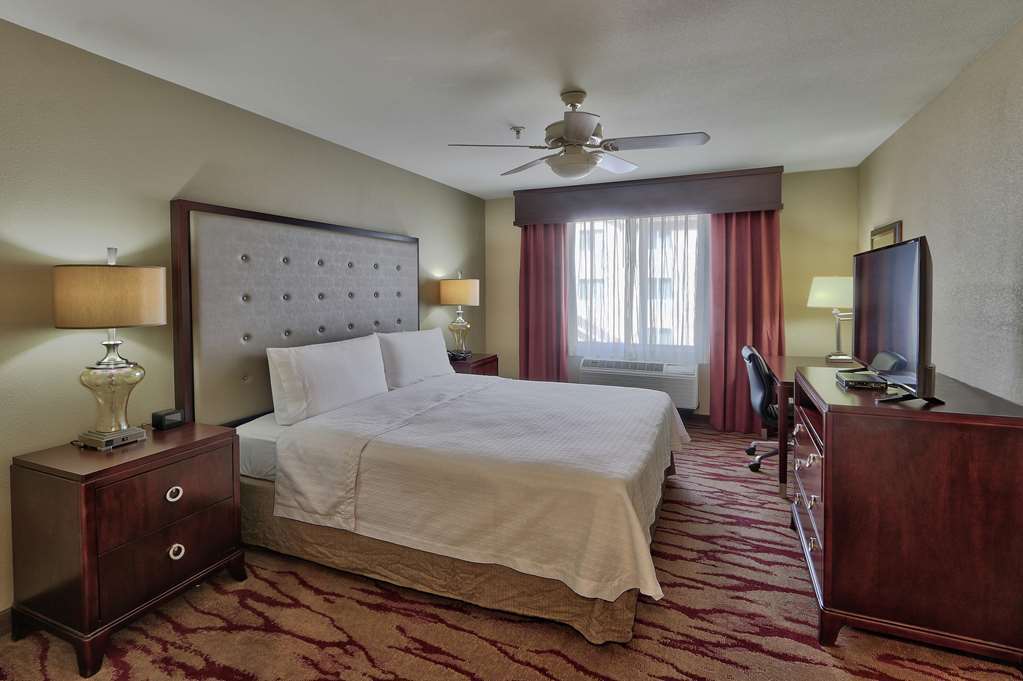 Homewood Suites By Hilton Albuquerque Airport Номер фото