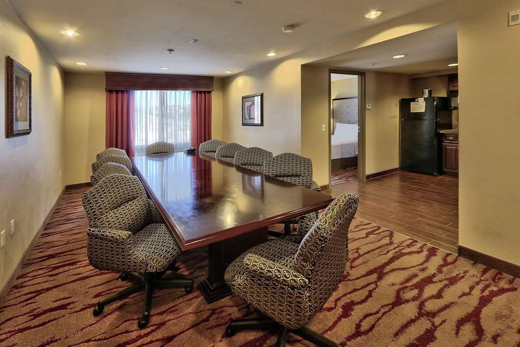 Homewood Suites By Hilton Albuquerque Airport Номер фото